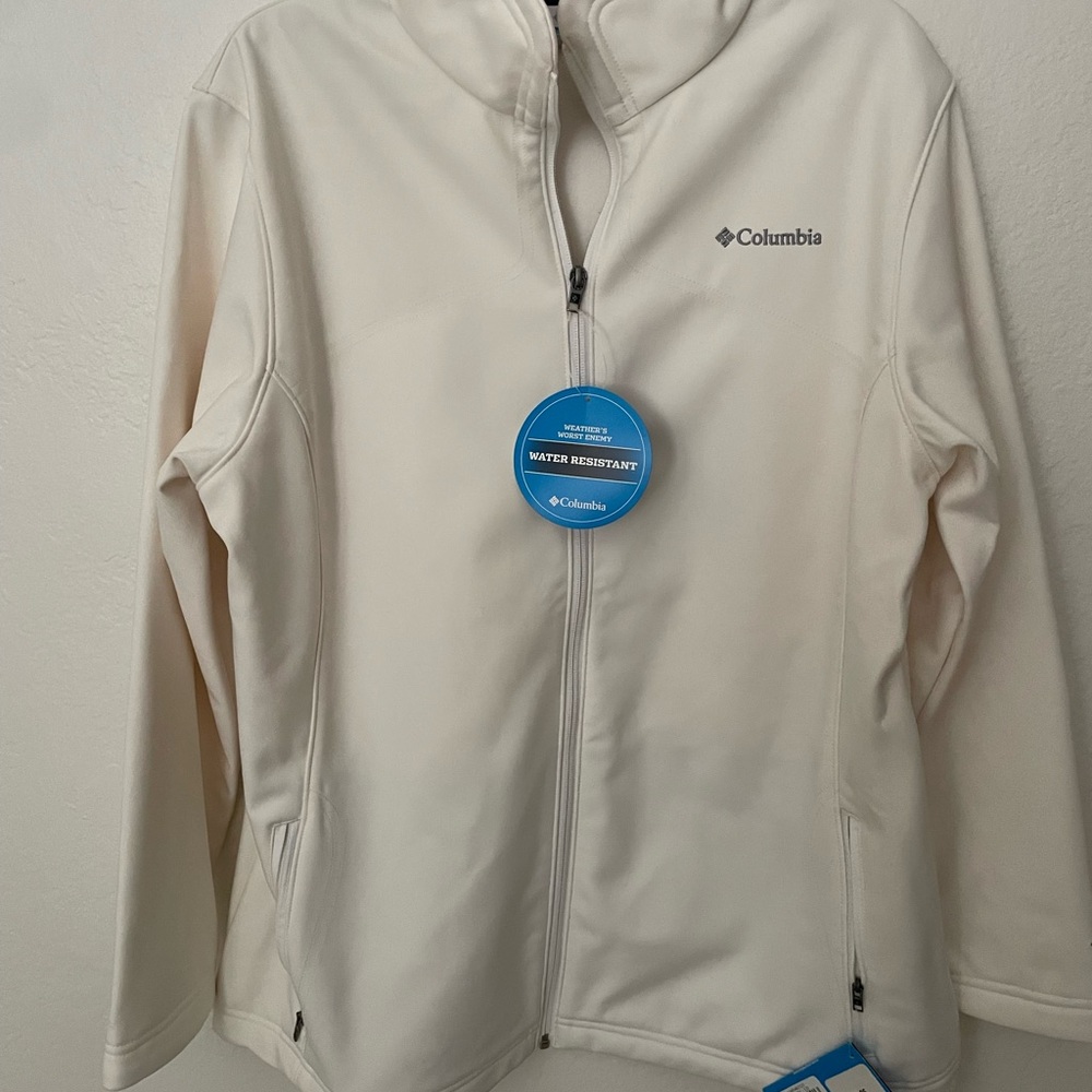 Columbia Softshell Jacket in Cream with Gray Logo